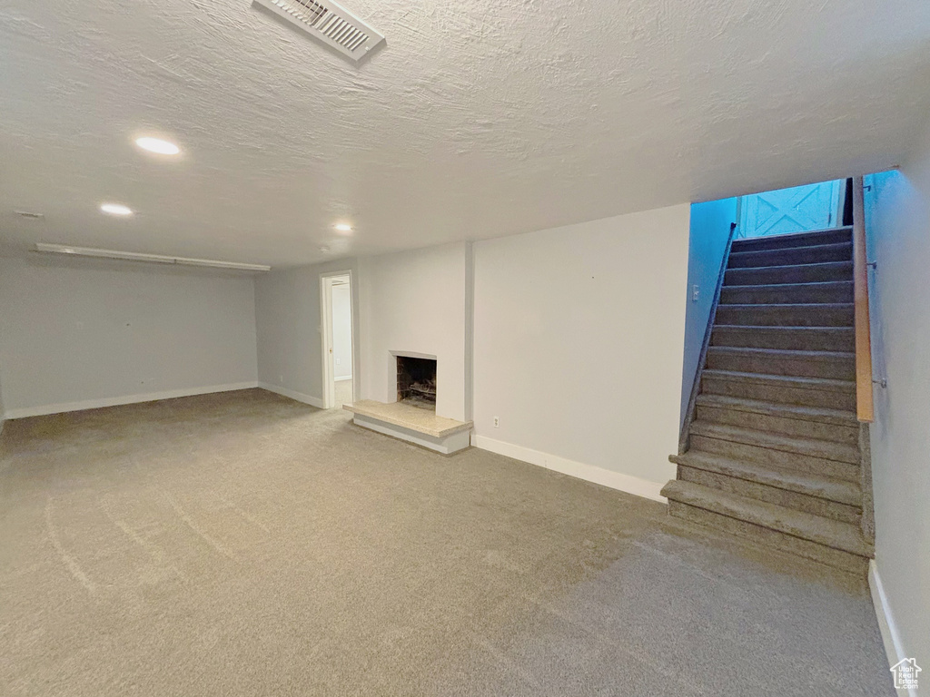 2057 E CASTLE HILL AVE Cottonwood Heights, UT 84121