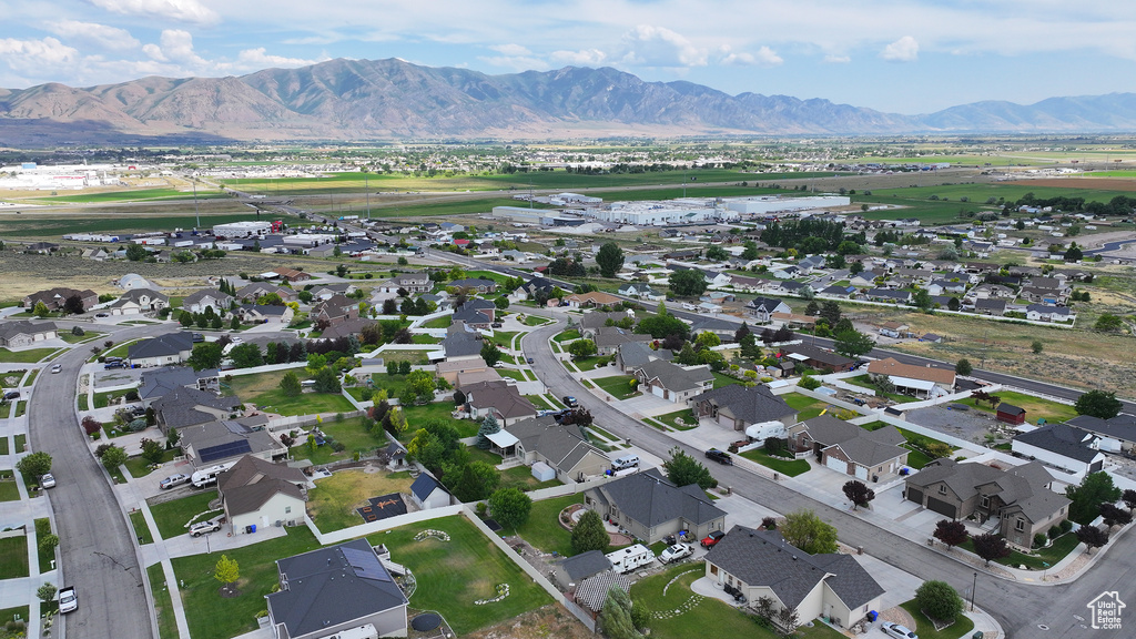 2618 W MOUNTAIN RD Tremonton, UT 84337