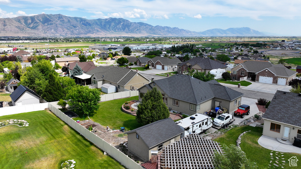 2618 W MOUNTAIN RD Tremonton, UT 84337
