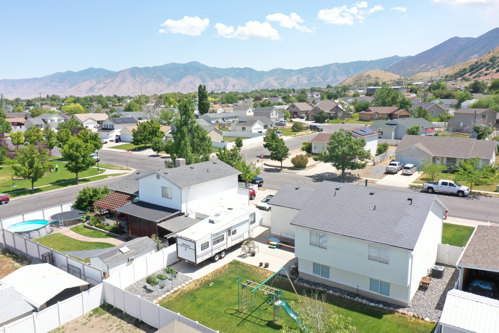 1018 S 810 W Tooele, UT 84074