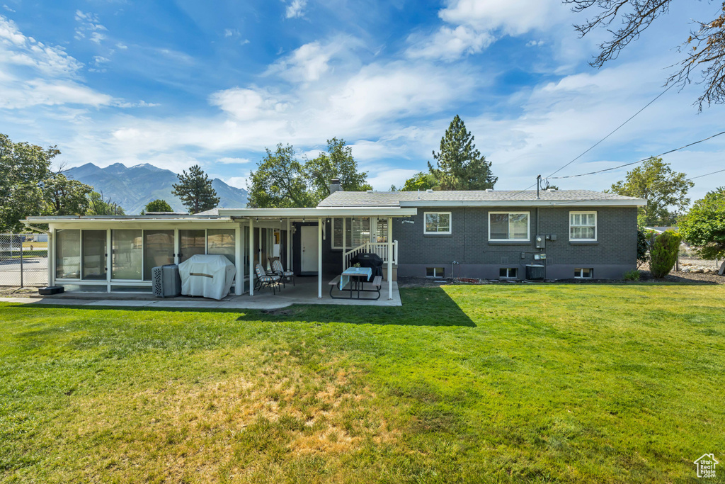 1895 E BROOKHILL DR Cottonwood Heights, UT 84121