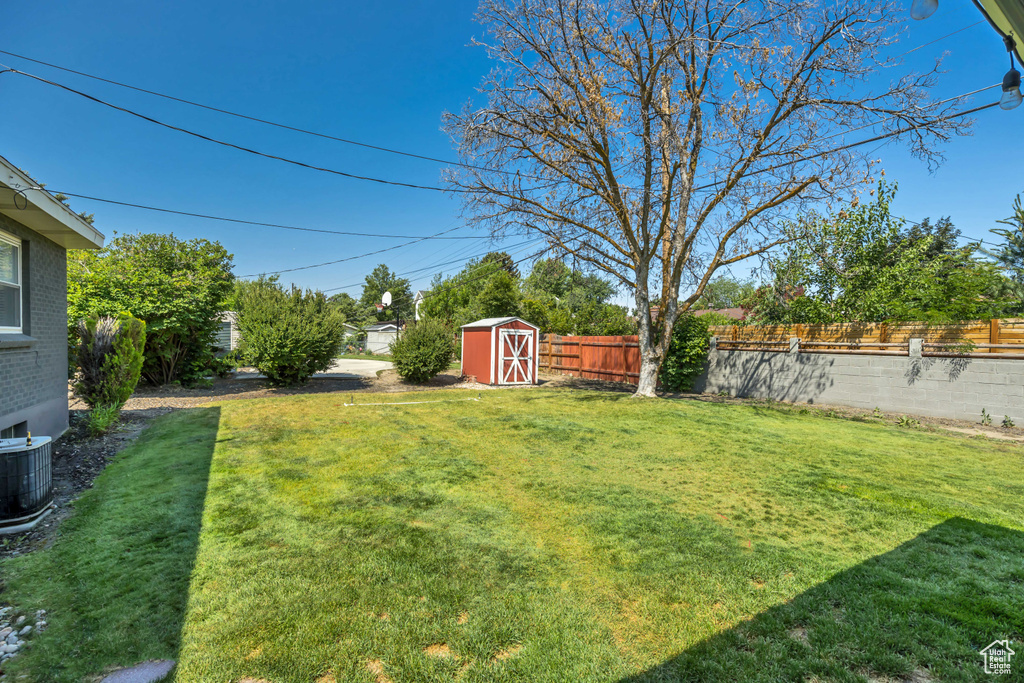 1895 E BROOKHILL DR Cottonwood Heights, UT 84121