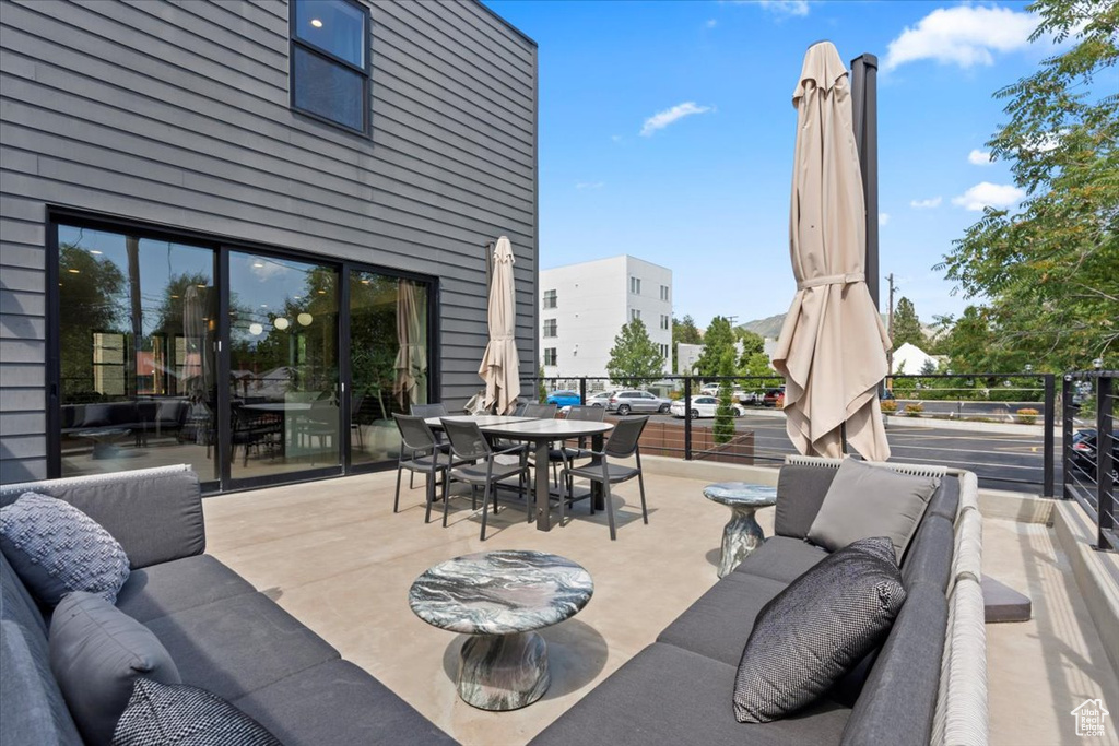 View of patio / terrace with an outdoor living space