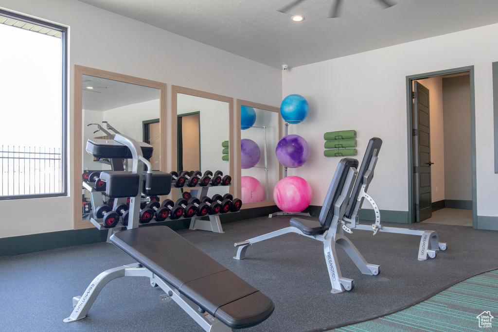 438 S 1440 E Hyrum, UT 84319