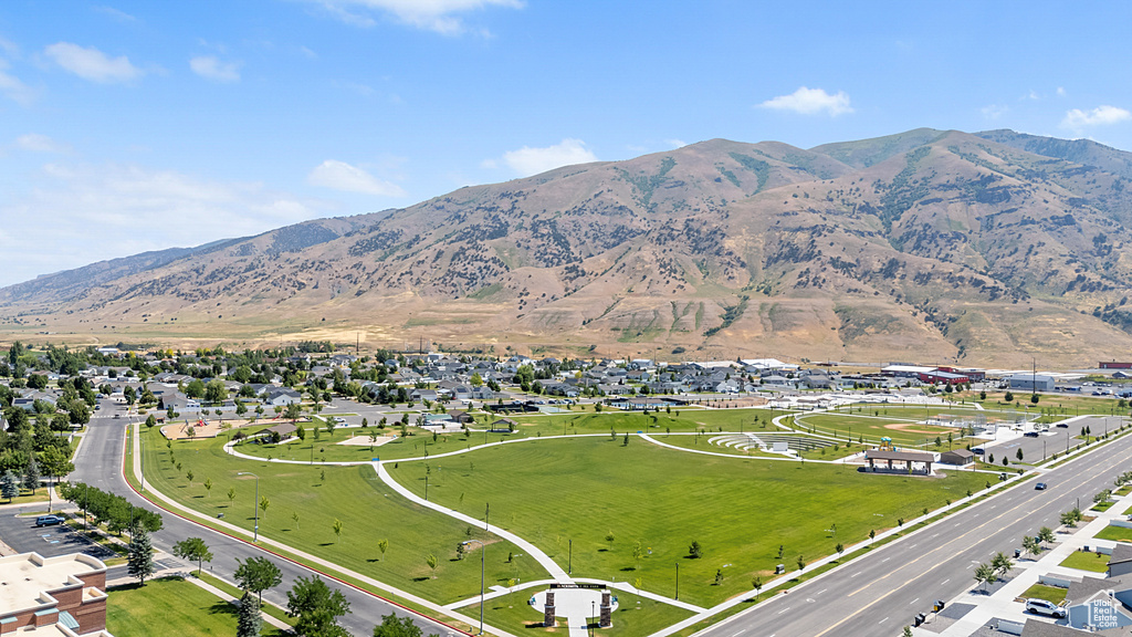 438 S 1440 E Hyrum, UT 84319