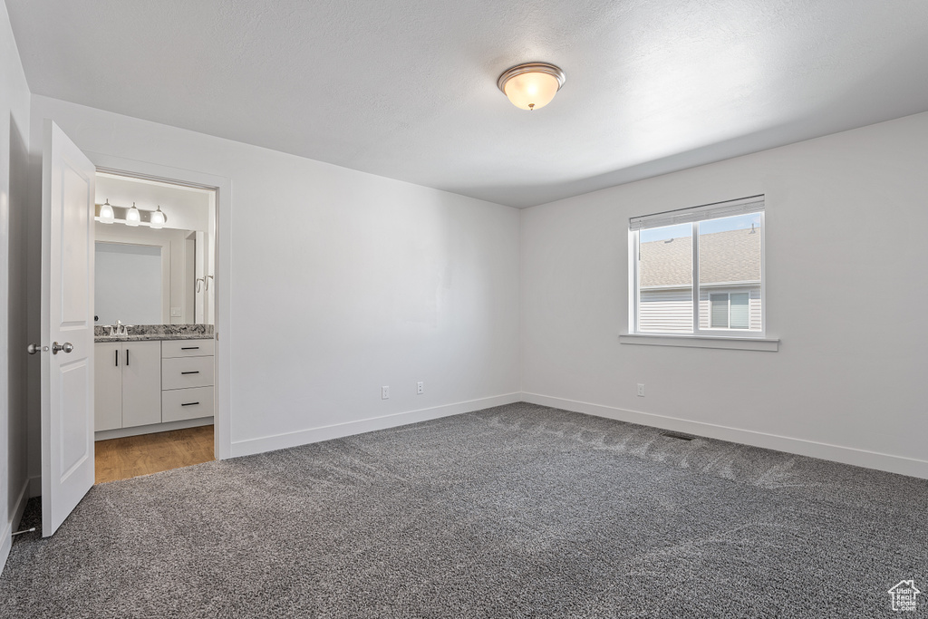 438 S 1440 E Hyrum, UT 84319