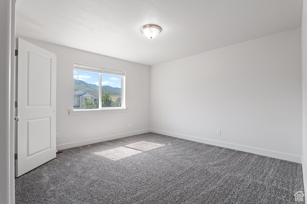 438 S 1440 E Hyrum, UT 84319