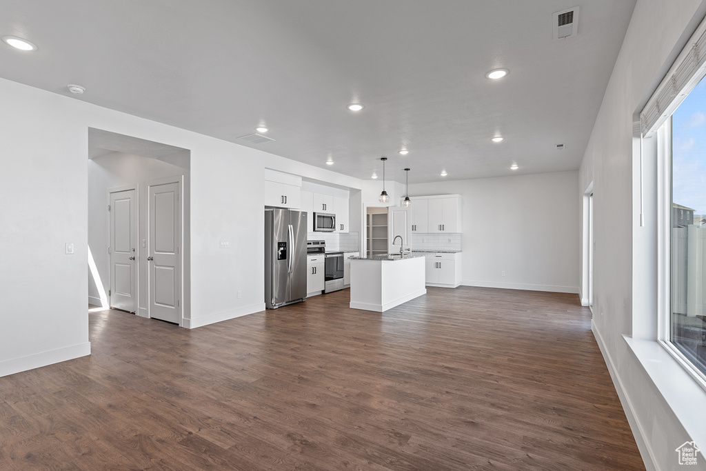 438 S 1440 E Hyrum, UT 84319