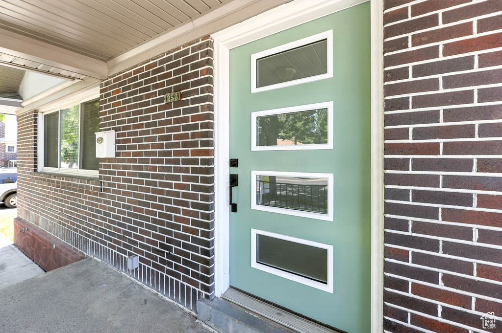 Photo 14 for MLS #2094843 at 250 E 2100 South