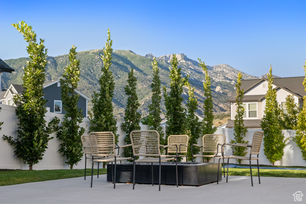 2437 E EMBER DR Draper, UT 84020