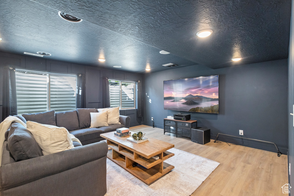 2437 E EMBER DR Draper, UT 84020