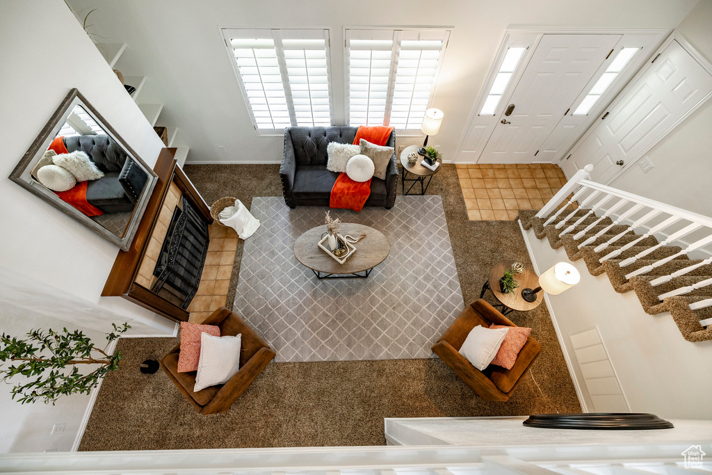 Living area featuring baseboards