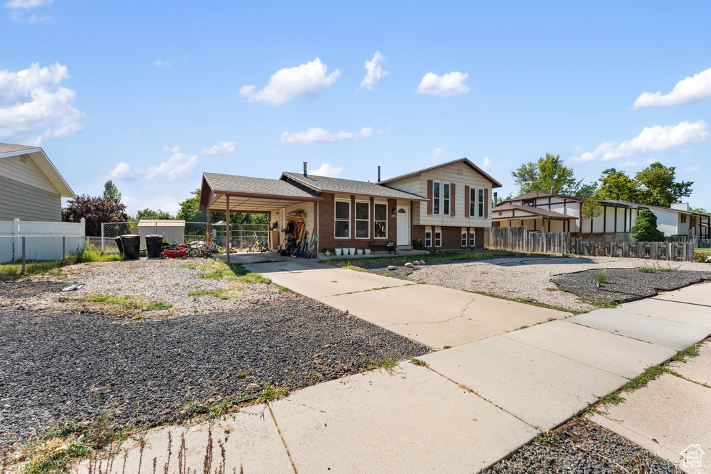 2601 N 720 W Clinton, UT 84015