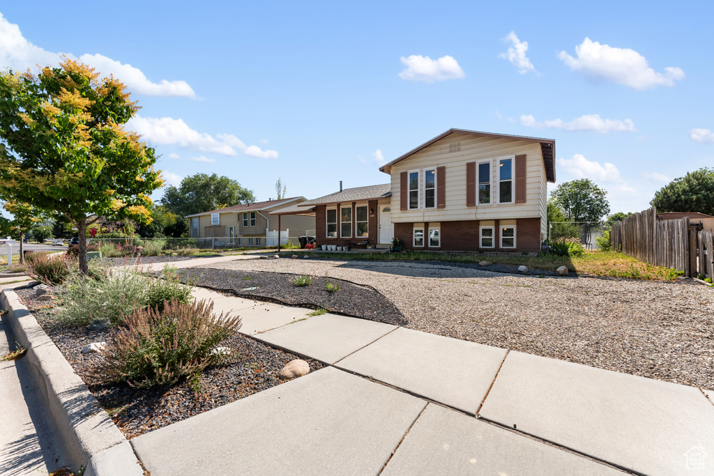 2601 N 720 W Clinton, UT 84015