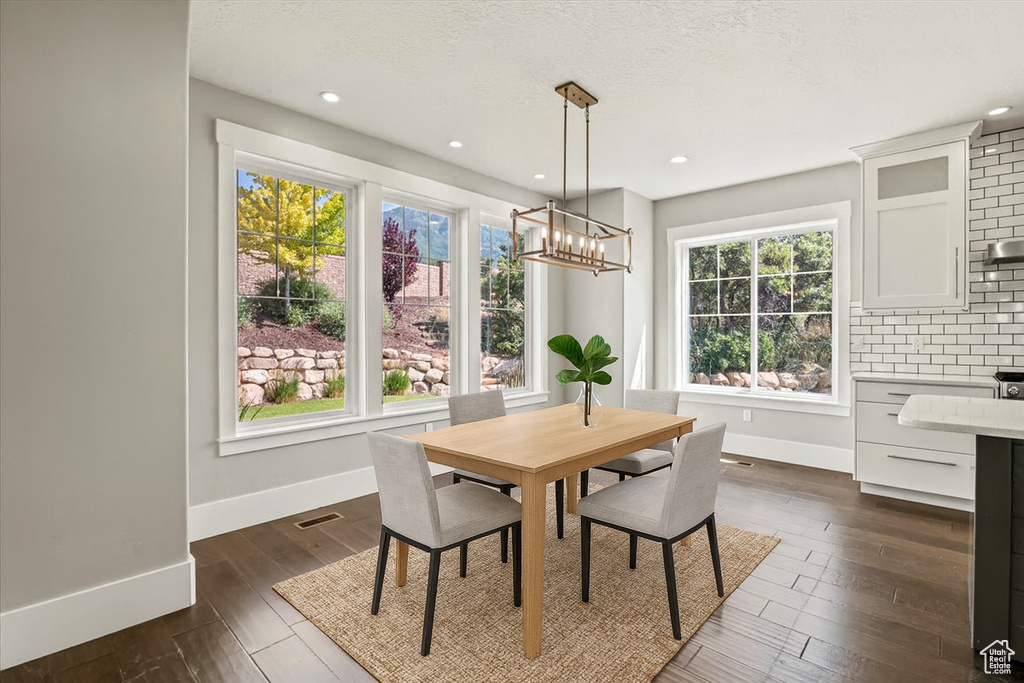 Photo 9 for MLS #2094869 at 1157 S 925 East