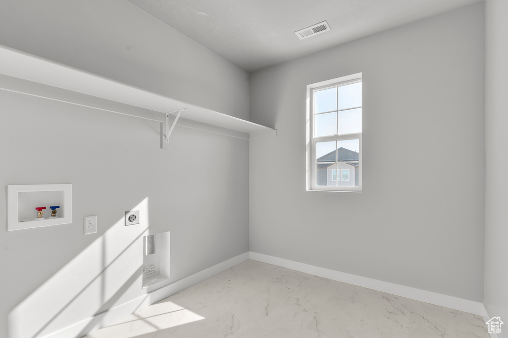Photo 11 for MLS #2094874 at 2562 S Sinbad Way
