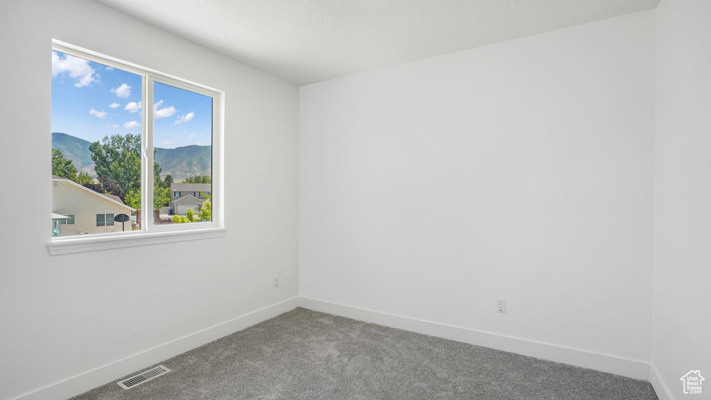 5718 LANYARD LN Stansbury Park, UT 84074