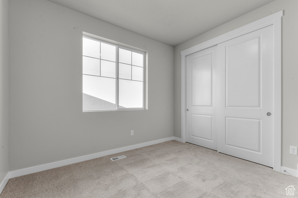 Photo 7 for MLS #2094881 at 2554 S Sinbad Way