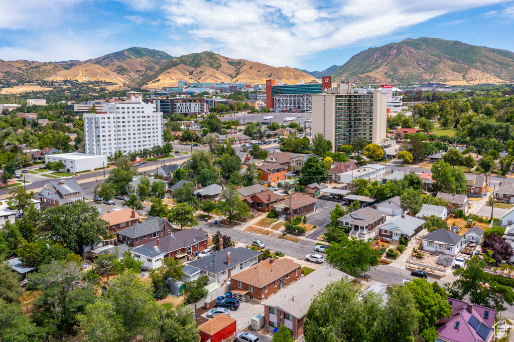 548 S DOUGLAS ST Salt Lake City, UT 84105