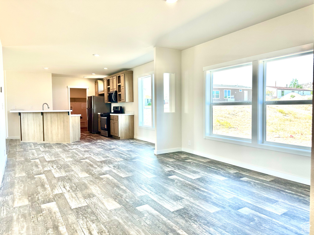 Photo 10 for MLS #2094885 at 1435 E 5975 South #14