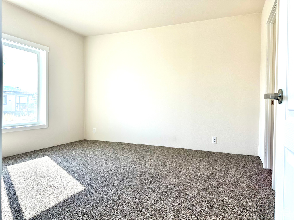 Photo 11 for MLS #2094890 at 5952 S 1475 East #16