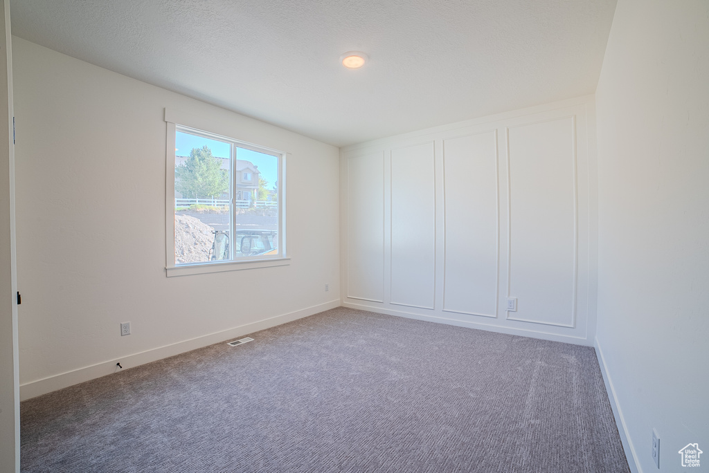 7169 W MOOREPARK PL West Jordan, UT 84081