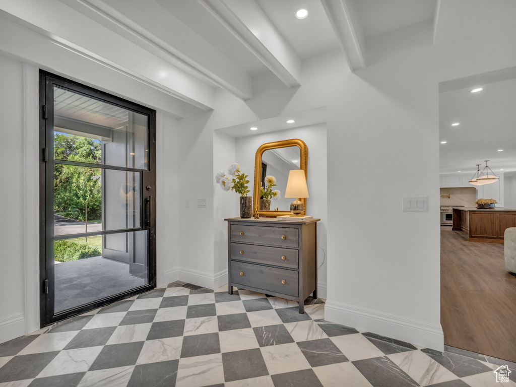 Foyer entrance featuring recessed lighting