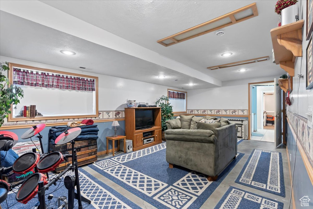 597 E 700 N Tooele, UT 84074
