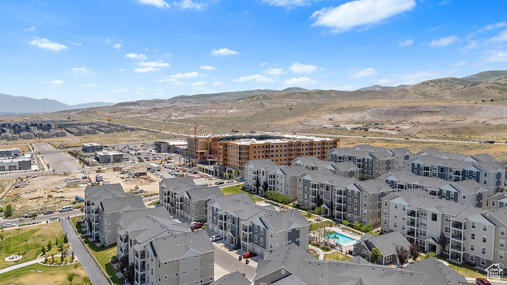 Bird's eye view of a mountain backdrop