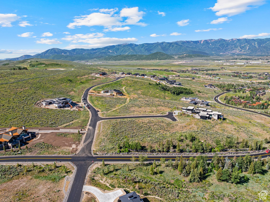 Overview of rural landscape with a mountainous background