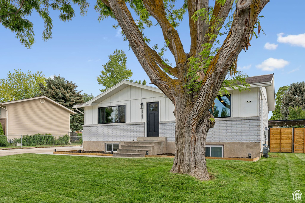 2753 W 1700 N Clinton, UT 84015