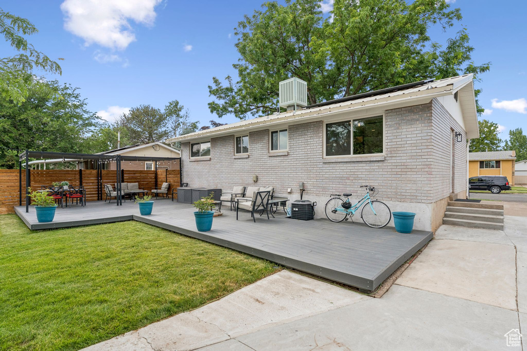 2753 W 1700 N Clinton, UT 84015