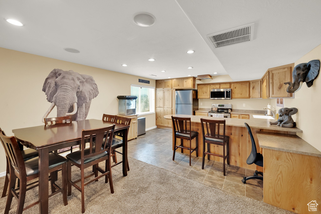 8322 S COPPER VISTA CIR West Jordan, UT 84081