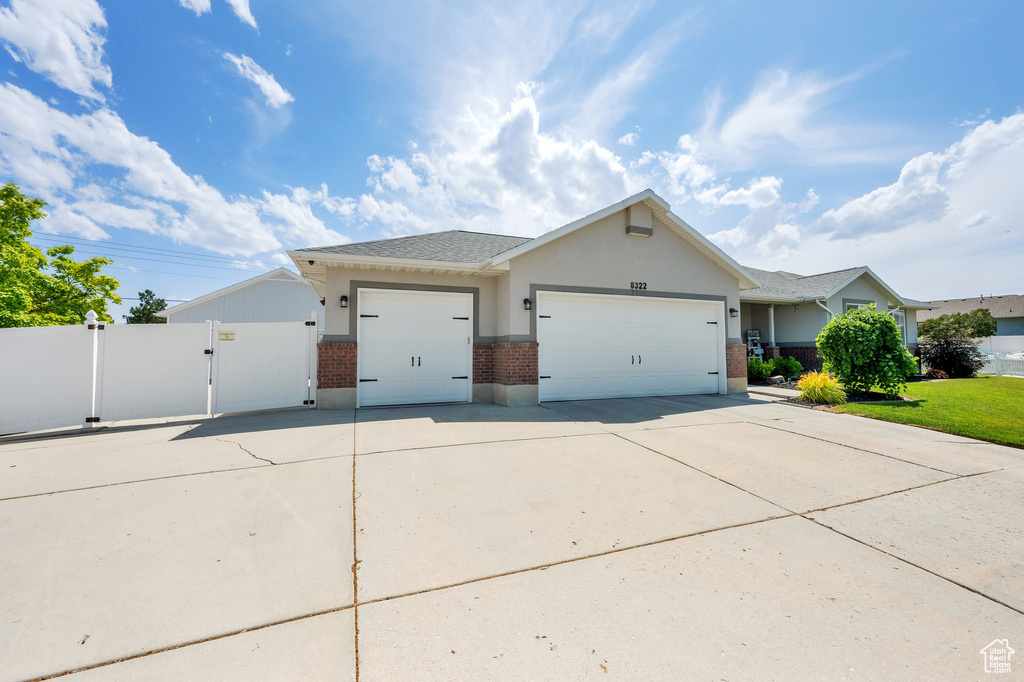 8322 S COPPER VISTA CIR West Jordan, UT 84081