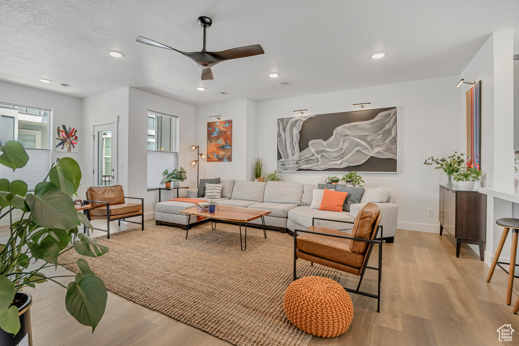 3465 S PEEBLES CT Salt Lake City, UT 84115