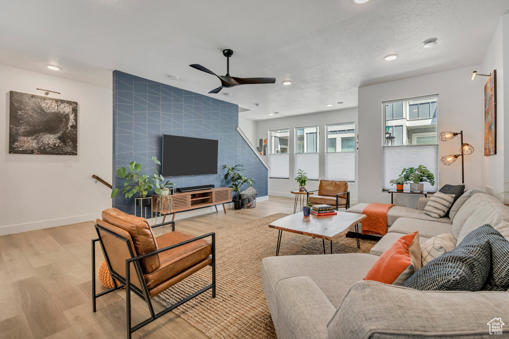 3465 S PEEBLES CT Salt Lake City, UT 84115