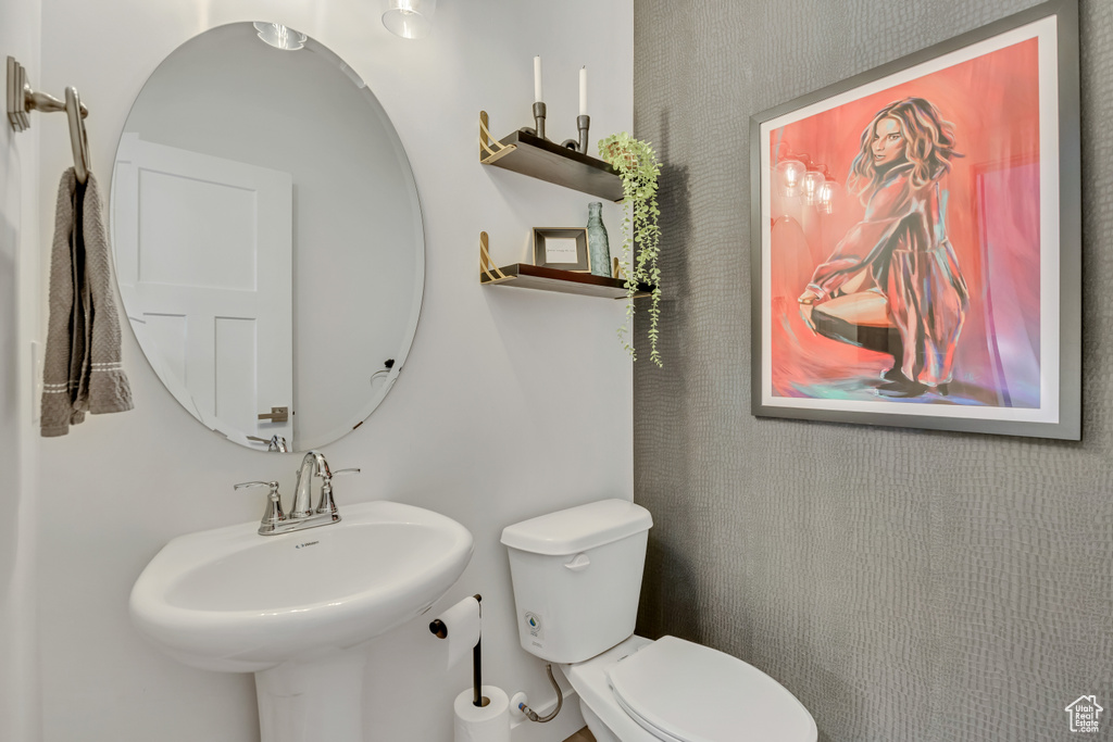3465 S PEEBLES CT Salt Lake City, UT 84115