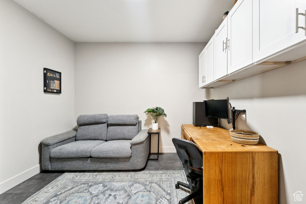Office space with baseboards