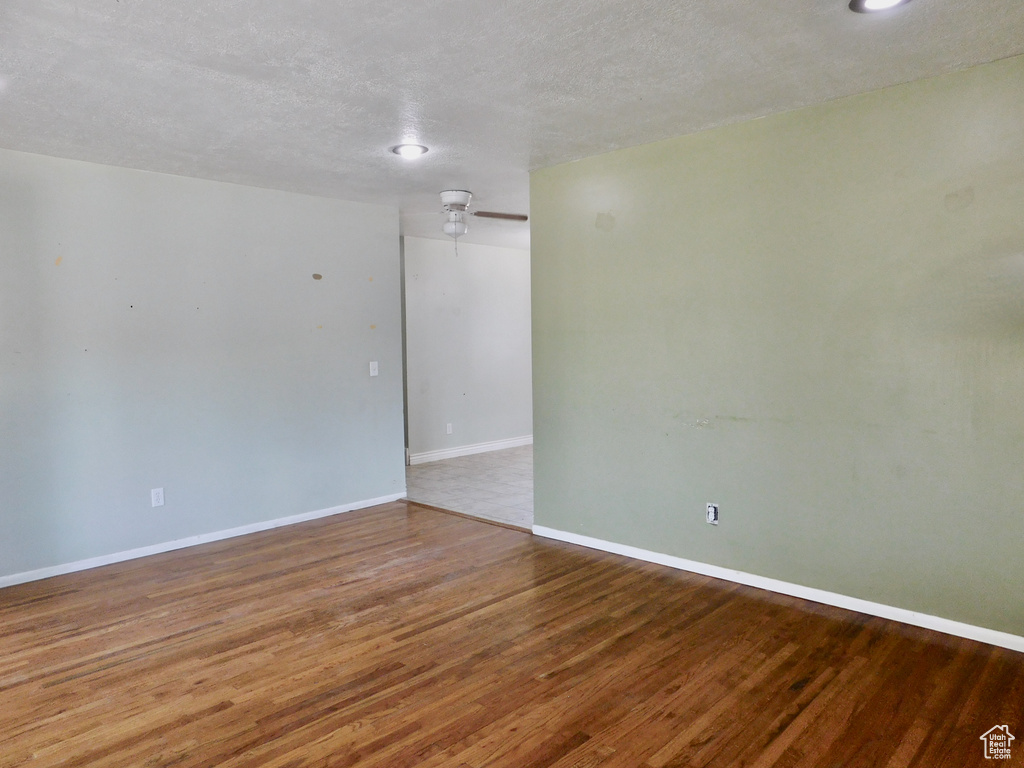 377 S 400 W Tooele, UT 84074