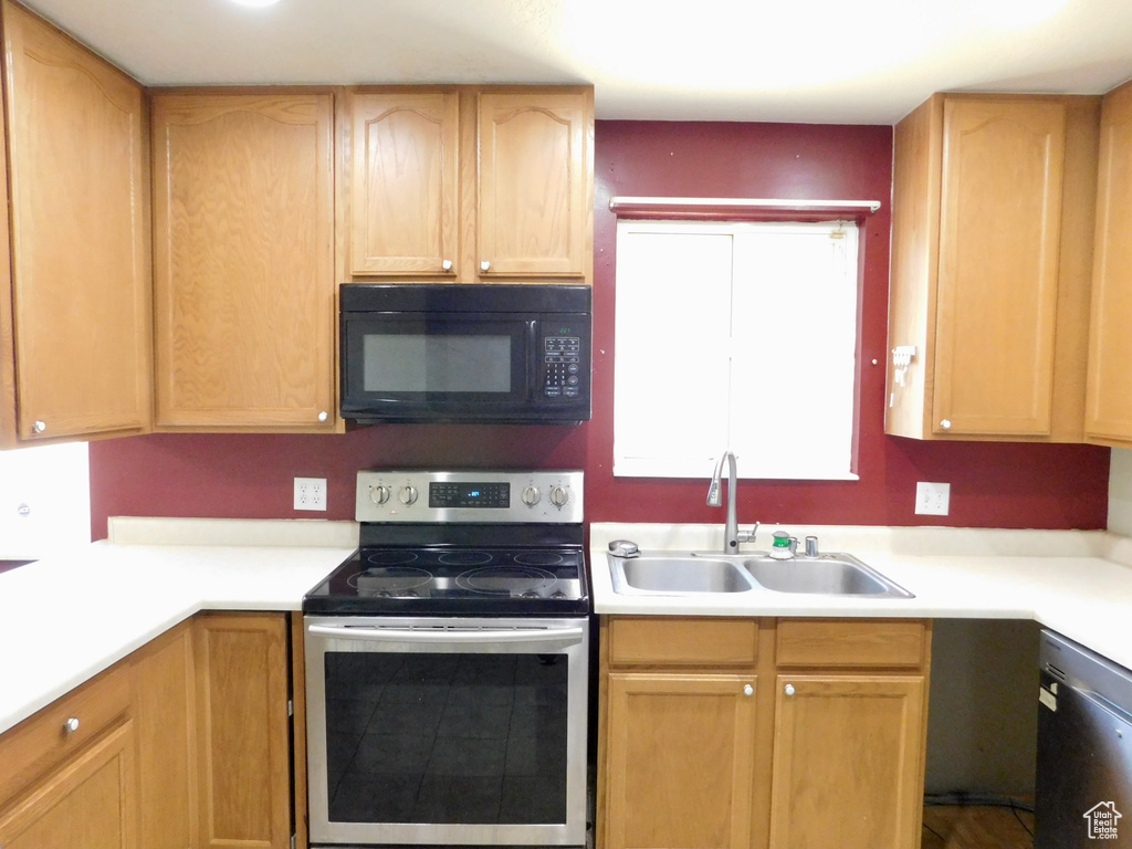377 S 400 W Tooele, UT 84074