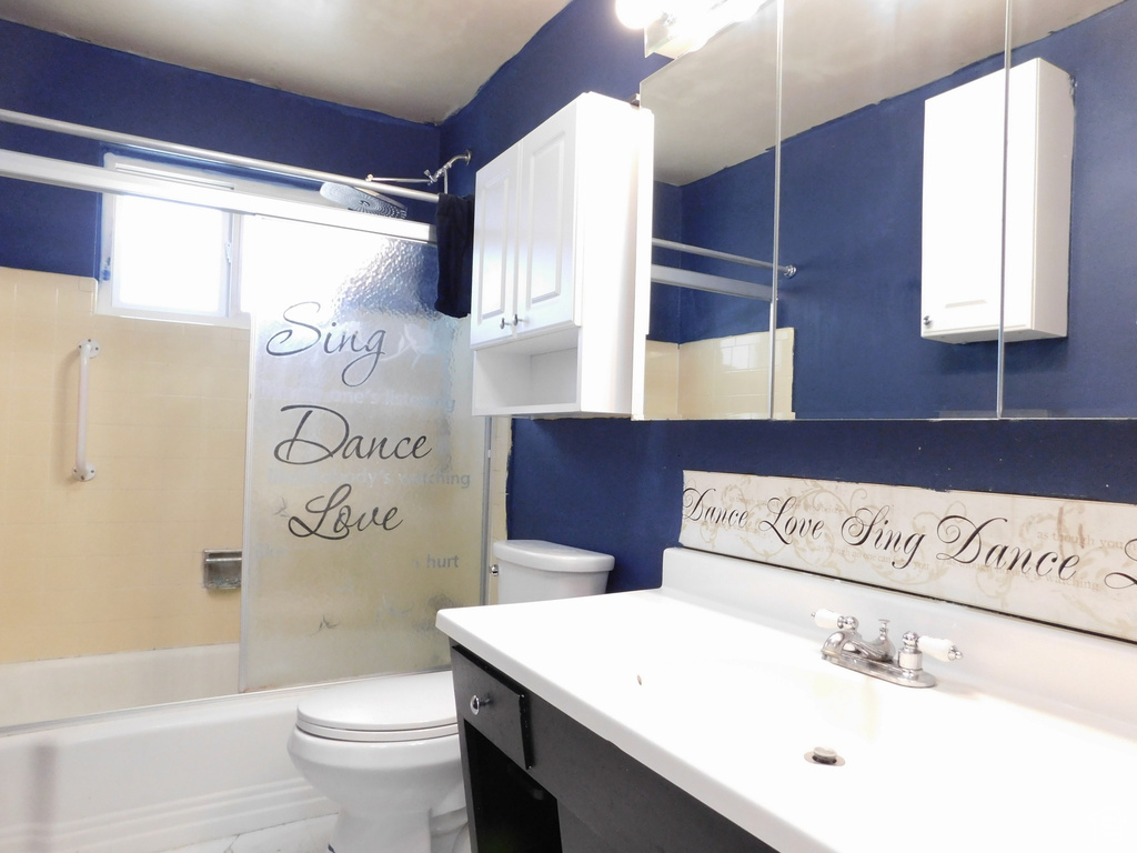 377 S 400 W Tooele, UT 84074