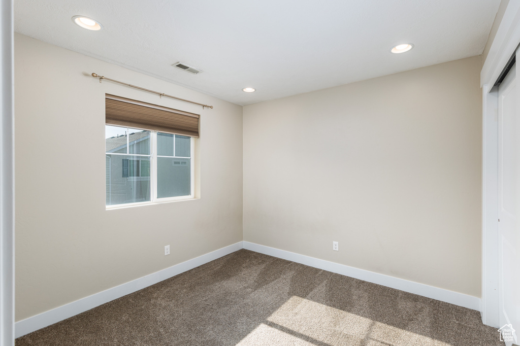 1058 W STONEHAVEN DR North Salt Lake, UT 84054