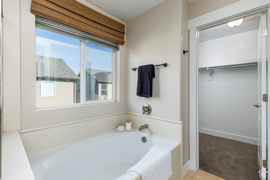 1058 W STONEHAVEN DR North Salt Lake, UT 84054