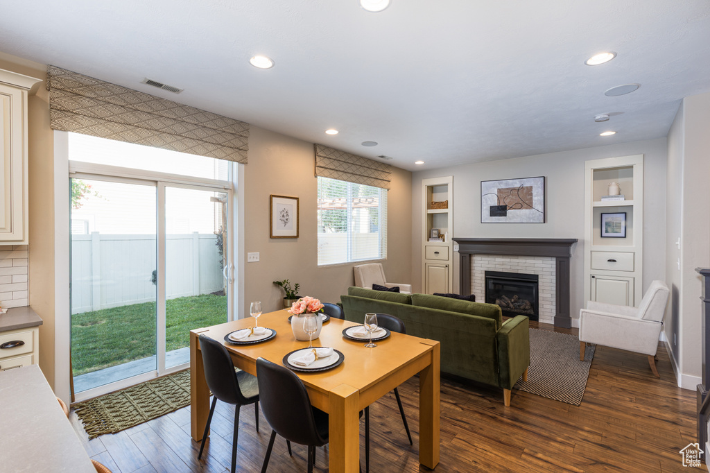 1058 W STONEHAVEN DR North Salt Lake, UT 84054