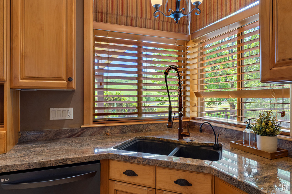 381 N HARDSCRABBLE RD Morgan, UT 84050