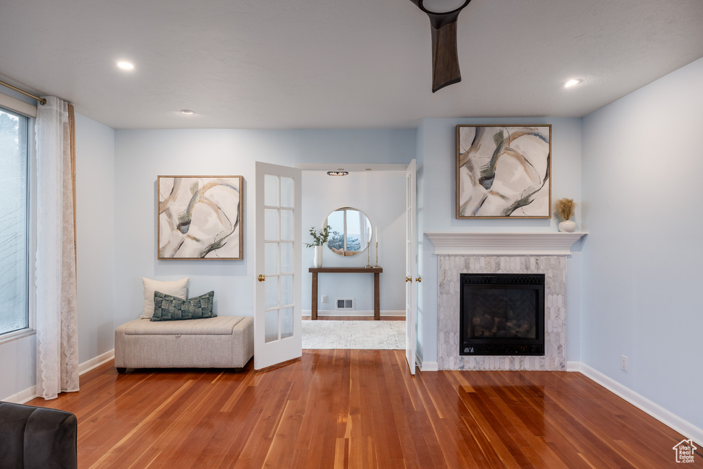 586 E ST Salt Lake City, UT 84103