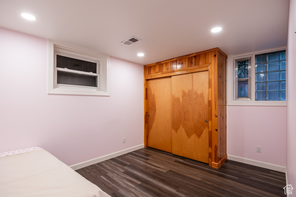 586 E ST Salt Lake City, UT 84103
