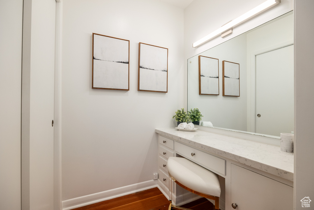 586 E ST Salt Lake City, UT 84103