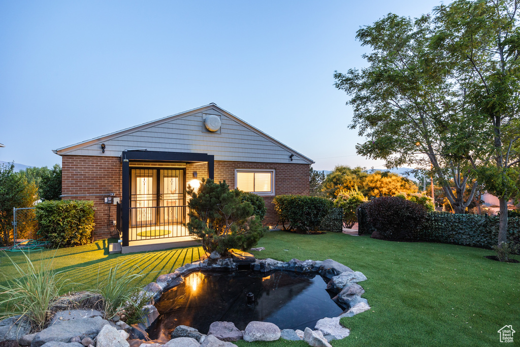 586 E ST Salt Lake City, UT 84103