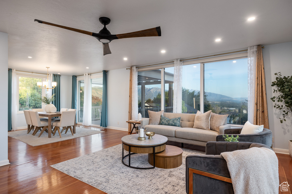 586 E ST Salt Lake City, UT 84103